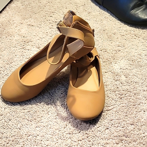 TOP Moda Shoes - Tan Flats